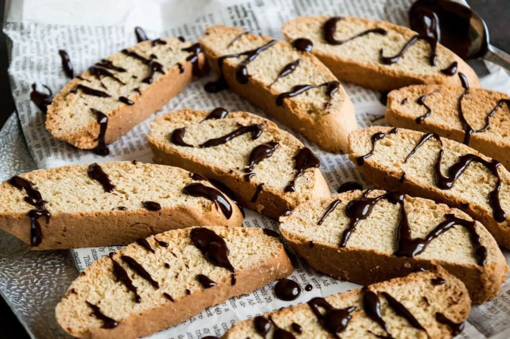 Mexican Hot chocolate and biscotti