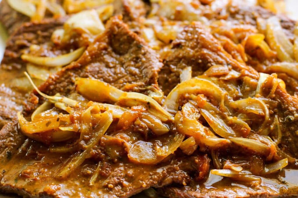 Puerto Rican Bistec Encebollad Recipe | Steak and Onions Recipe