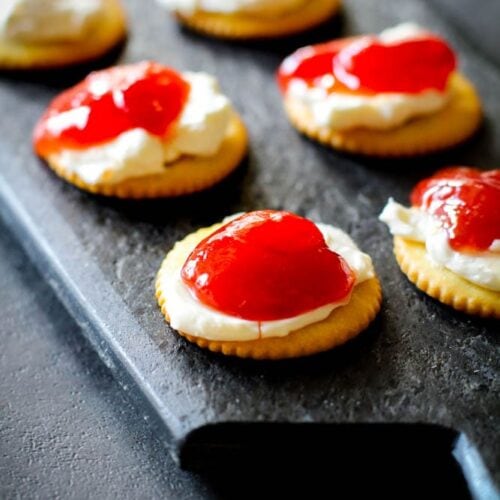 Cuban guava and cream cheese crackers