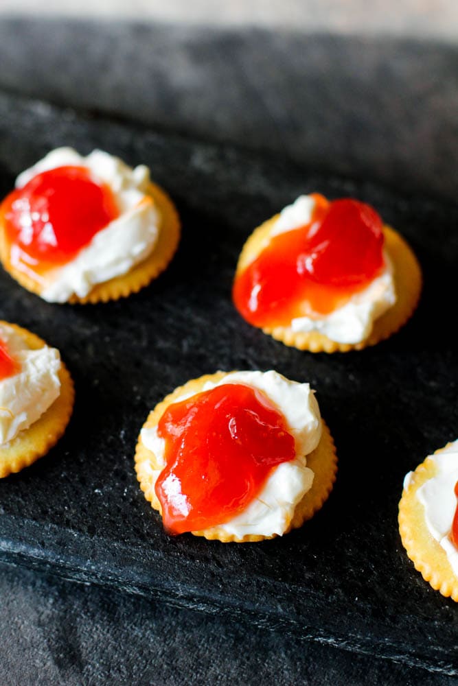 Cuban guava and cream cheese crackers