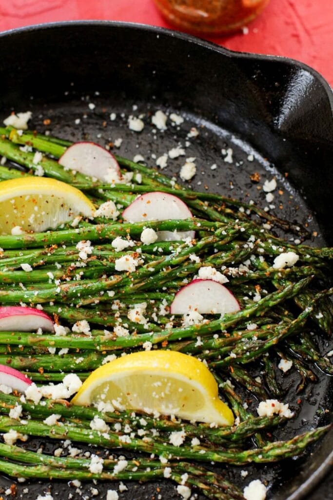 asparagus with cheese and radishes