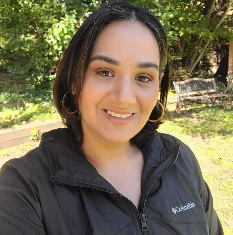 Meet Neyssa Creator of Latina Mom Meals